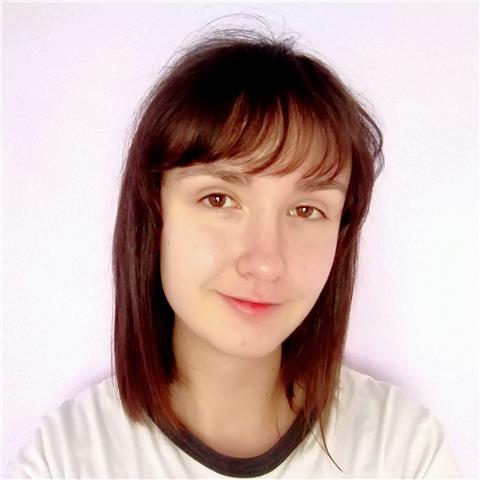 Profesora de lengua todos los niveles hasta bachillerato, nos adaptamos a tus necesidades enfocandonos más en sintaxis teoría análisis de textos, etc