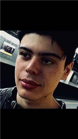 Doy clases particulares para todos los cursos desde primaria a bachillerato, de todas las materias de ciencias sociales