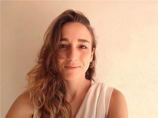 Docente de primaria, he vivido en manchester por lo que puedo impartir inglés. además de cualquier materia de primaria. metodología adaptada al alumna