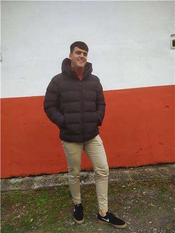 Doy clases particulares de la rama tecnológica ya que las cursé y me fue bastante bien