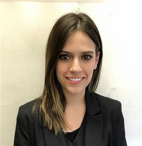 Soy maestra especialista en audición y lenguaje. imparto clases de apoyo escolar en todas las áreas, sobre todo a aquel alumnado con necesidades específicas de apoyo educativo. también imparto clases de inglés