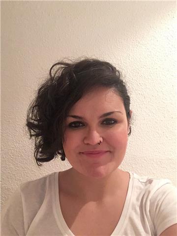 Doy clases de lengua castellana y literatura a alumnado de hasta segundo de bachillerato. titulada en periodismo, máster en comunicación