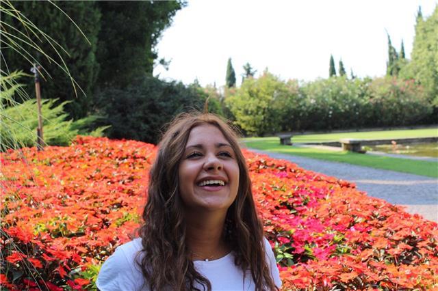 Studentessa di psicologia offre ripetizioni e aiuto compiti per elementari e medie