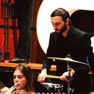 Clases de percusión y batería a todos los niveles. percusión latina: congas, bongos, timbaletas...cajón flamenco ypercusión clásic