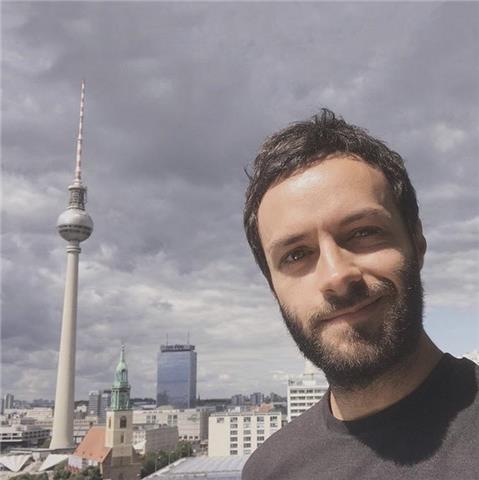 Doy clases económicas de Photoshop e Illustrator
