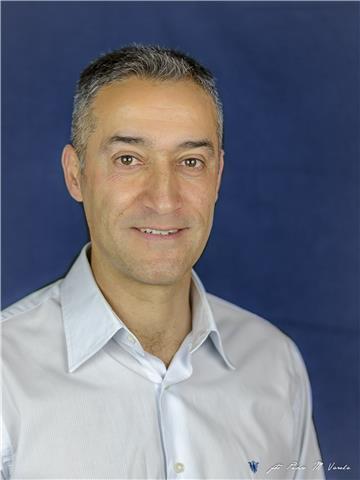 Profesor online y/o presencial de matemáticas, física y química y dibujo, experimentado y con excelentes resultados imparte clases en montequinto