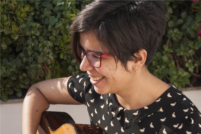 Clases de armonía, análisis, preparación pruebas de acceso (parte no instrumental)