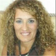 Profesora de Inglés prepara alumnos con dificultades en el idioma