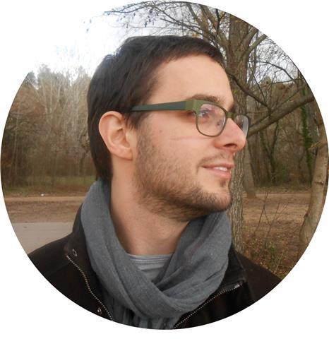 Professor de català i d'assignatures d'humanitats. faig classes particulars des del 2006