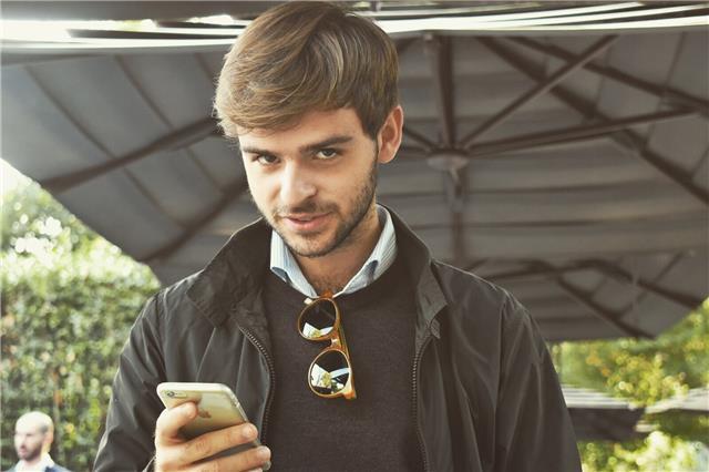 Studente universitario in lingua inglese