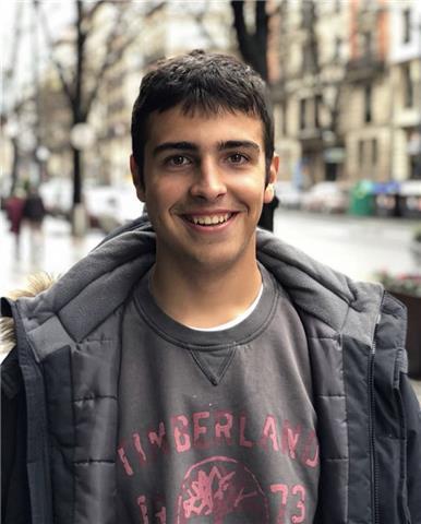 Doy clases de ingles, matemáticas y economia