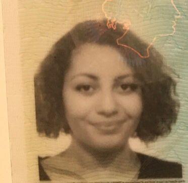 studentessa universitaria in lingue europee aiuta ragazzi dell'elementari, medie, superiori e anche adulti a imparare il francese e l'inglese. contattami pure al numero :) anche whatsapp
