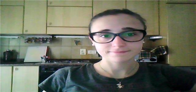 Laureata con diploma di liceo scientifico offre ripetizioni di matematica e geometria (scuola elementare,medie e possibilmente superiori)