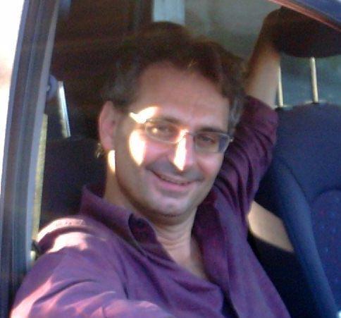 Profesor de largo recorrido imparte clases en línea a españoles