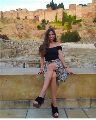 Doy clases particulares del ámbito de ciencias sociales. abarcando desde economía hasta matemáticas pasando por las demás asignaturas de sociales