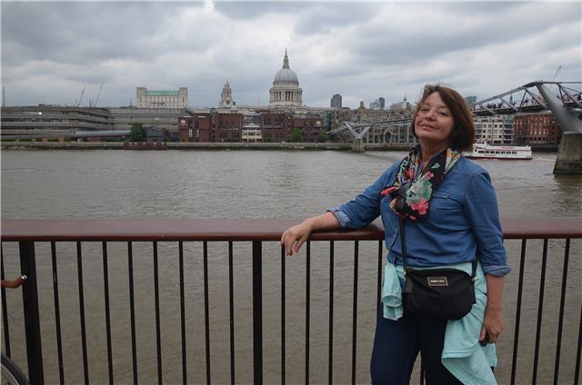 Doy clases de inglés general y negocios (business english)