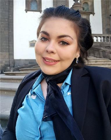 Traductora e intérprete con especialidad en inglés se ofrece para dar clases de inglés en las palmas