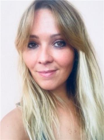 He dado clases de matemáticas, lengua, inglés y alemán