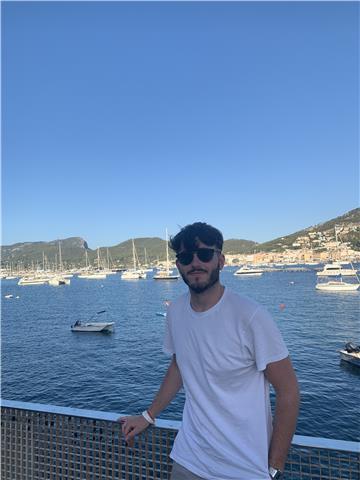 Estudiante de enfermería ofrece clases en granada.
puedo dar a cualquier asignatura de enfermería como cualquier asignatura de psicología relacionada con la ciencia