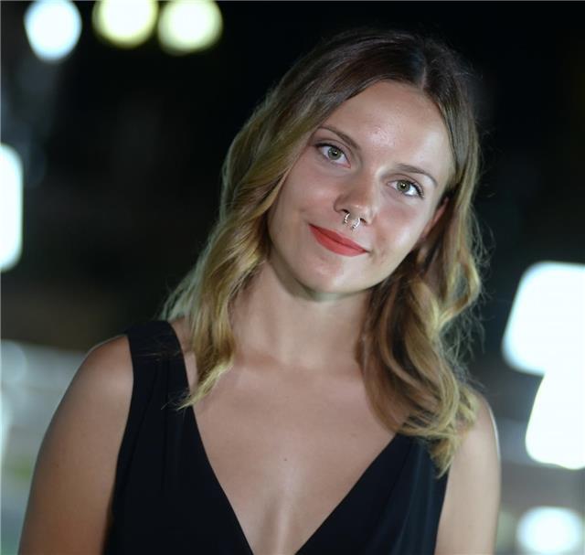 sono una studentessa di quinto anno liceo scientifico ordinario, vorrei aiutare bambini e ragazzi ad appassionarsi alla matematica, materia di cui sono follemente innamorata! non ho molta esperienza, solo un po’ di lezioni private ad alcuni miei compagni 
