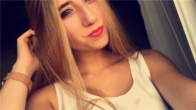 Bachillerato en ciencias de la salud. experiencia en actividades escolares en diversas asignaturas y en inglés. nivel intermedio de lenguaje musical