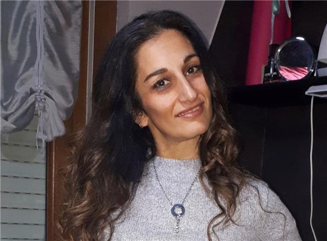 Madrelingua italiana offre lezioni online a bambini di scuole elementari e medie.
sono disponibile per ripetizioni di italiano, grammatica, storia, geografia, scienze