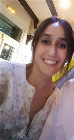 Doy clases de matemáticas , física y química a nivel de primaria, eso, bachillerato y universidad