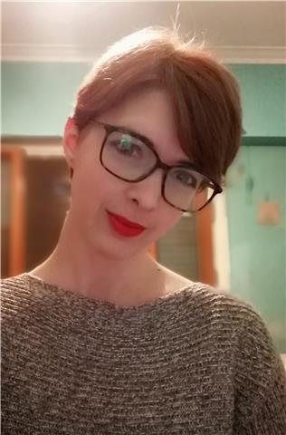 Ahogada. Ayuxiliar universitaria. Profesora de ciencias sociales. Todas las edades