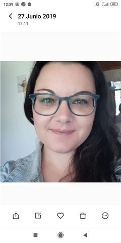 Me ofrezco como profesora particular de inglés y clases de refuerzo para conseguir título eso (adultos)