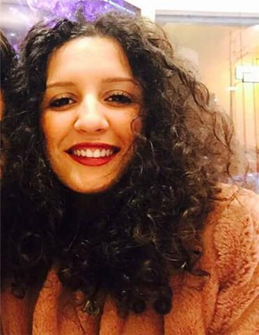 Ragazza con anni di esperienza segue bambini e ragazzi di ogni ordine e grado per doposcuola e aiuto compiti