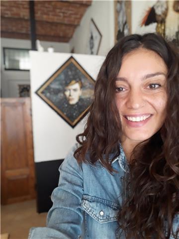 Laureata Accademia di Belle Arti (5 anni) offre lezioni di Storia dell'Arte antica, moderna e contemporanea