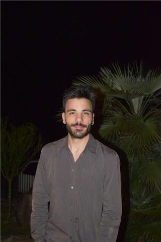 Ex studente con ottima padronanza delle discipline umanistiche