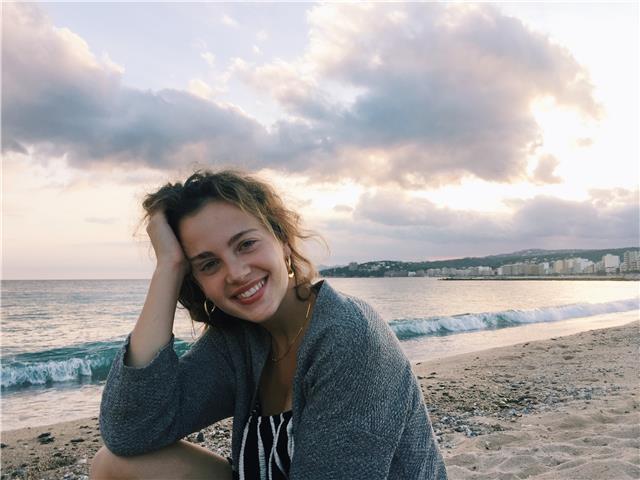 Diseña en adobe illustrator