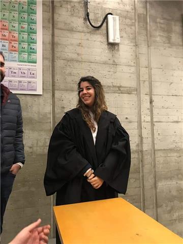 Laureata in chimica industriale impartisce lezioni private di chimica per studenti di scuola superiore e universitari