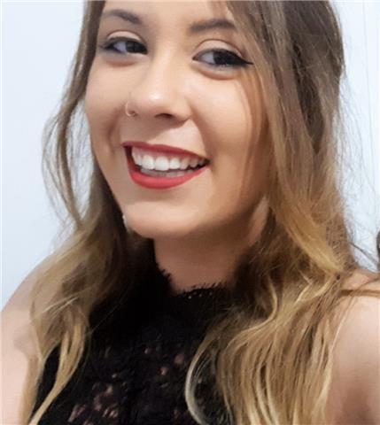 Doy clases particulares de matematicas e inglés. tengo el titulo de cambridge con nivel b1 y actualmente estudio derecho y criminología