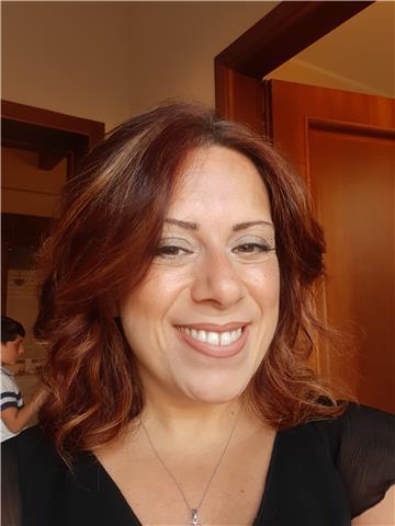 Laureata in Filosofia con Master all'Università di Roma Tre, impartisce lezioni di Filosofia e Storia.
Zona Cagliari e Provincia