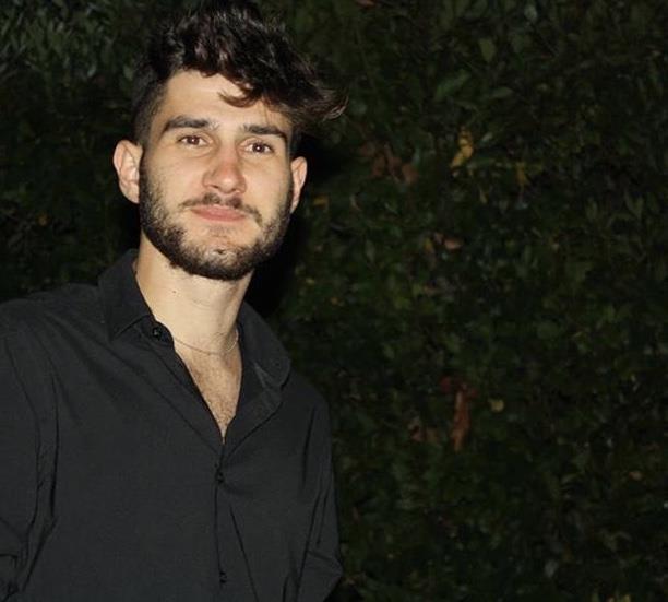 Estudiante de máster en valencia, recién titulado en idiomas extranjeros, ofrece clases de inglés y italiano, o de español para extranjeros