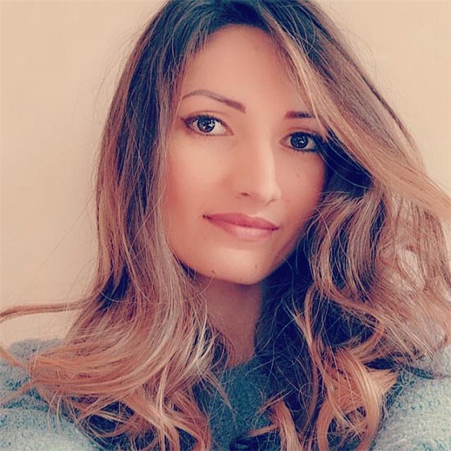 Hai difficoltà nell'apprendimento in matematica/geometria/inglese? Se sei uno studente delle scuole elementari/medie/superiori, posso aiutarti!