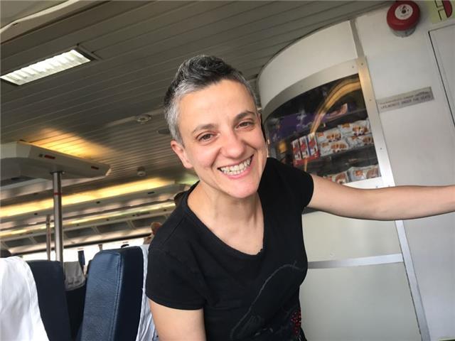 Insegnante di italiano, anche per stranieri. notevole esperienza e conoscenza di metodi di studio molto efficaci