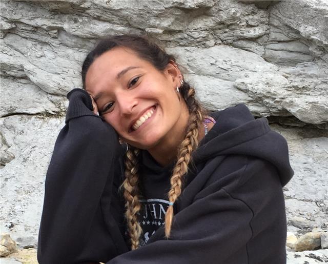 Si necesitas ayuda con las matemáticas o el ingles (primaria, eso) no dudes en contactar conmigo!