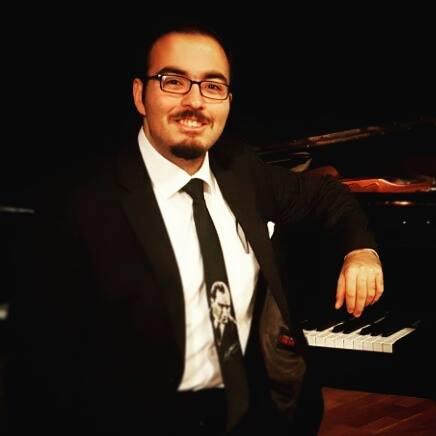 Insegnante Pianoforte per bambini e adulti