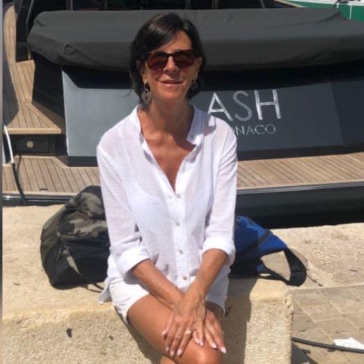 Ho seguito molti bambini di elementari e medie nei compiti e nel doposcuola nella preparazione delle interrogazioni e delle verifiche di italiano, storia, geografia e scienze