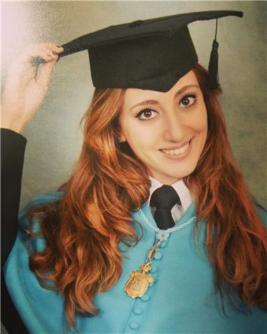 Soy profesora de infantil y primaria con mención en inglés, recién llegada de trabajar en una escuela irlandesa ( dublín) deseo seguir la enseñanza de la lengua