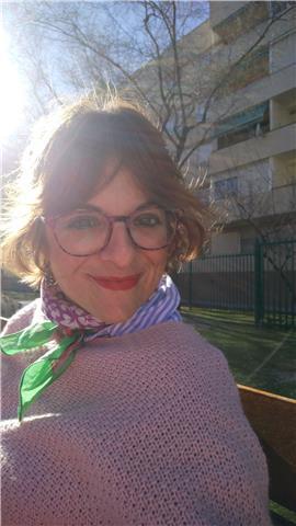 Licenciada en filología francesa imparte clases de francés y lengua castellana
