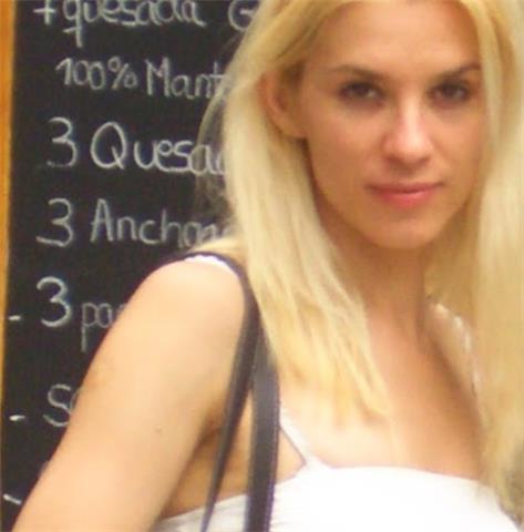 Nativa,ingles británico, amplia experiencia con exámenes y inglés profesional