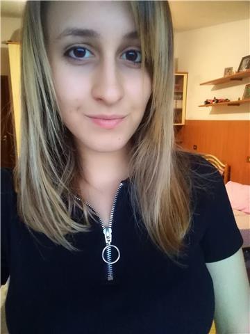 Studentessa di Medicina offre ripetizioni di matematica, fisica, inglese, chimica, biologia