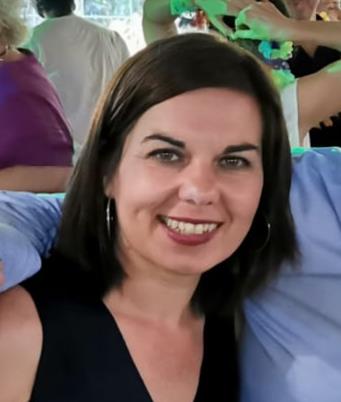 Licenciada en filología inglesa imparte clases a niveles de primaria y secundaria