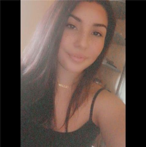 Gabriele, 20 anni, insegnante di matematica con un diploma di maturità