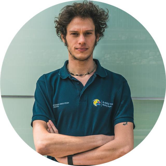 Laureato magistrale in ingegneria meccatronica con esperienza offre lezioni di matematica, fisica, informatica per studenti delle scuole medie e superiori in trentino