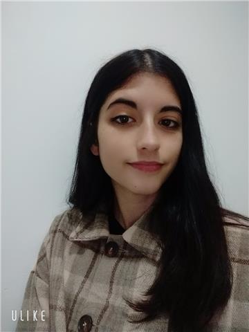 Profesora de biología, disponibilidad para clases en terrassa, sabadell, en horario de tarde